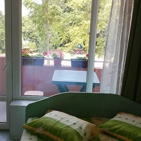 Apartment 4 Tsarevo